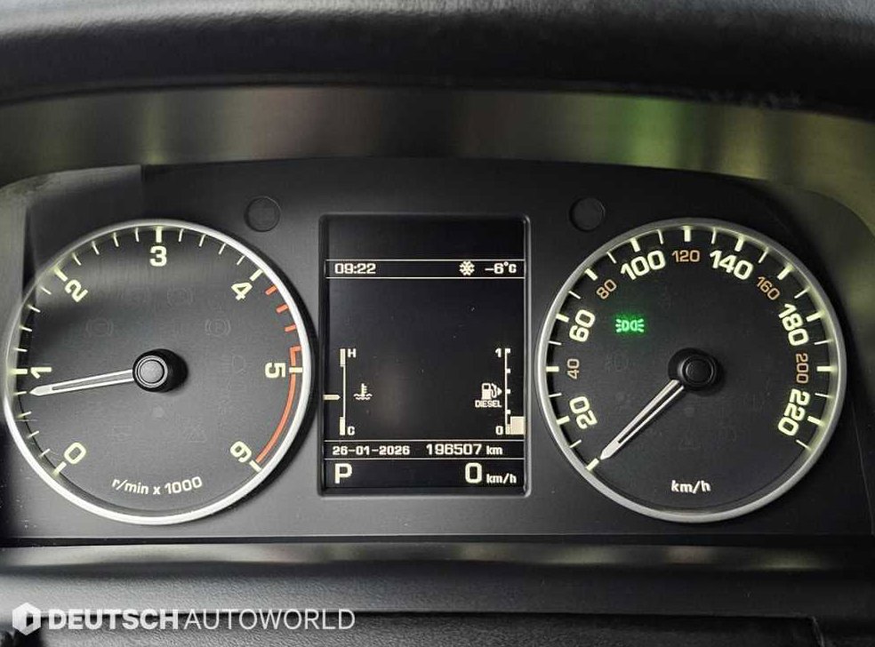 랜드로버 디스커버리 3.0 SDV6 HSE 사진 8