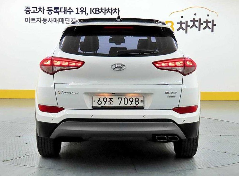 현대 투싼 디젤 2.0 4WD 사진 3