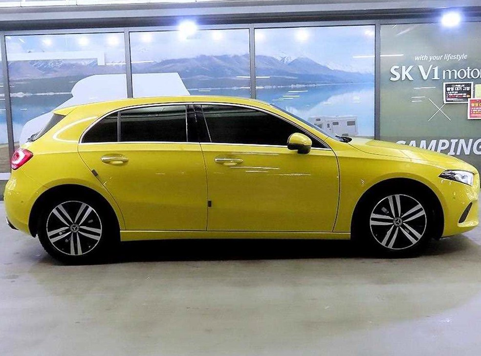 벤츠 A 클래스 A220 세단 사진 3
