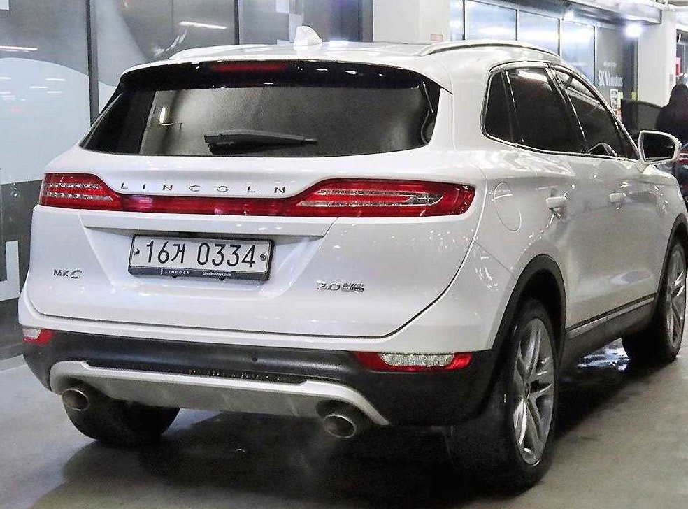 링컨 MKC 2.0 AWD 사진 4