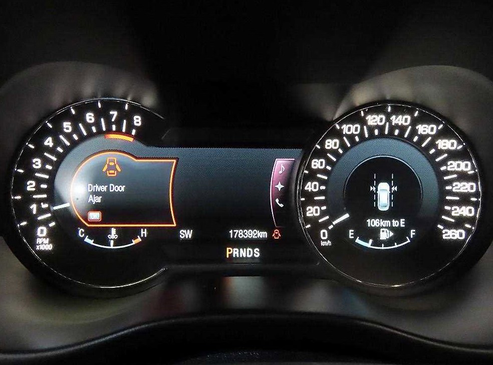 링컨 MKC 2.0 AWD 사진 9