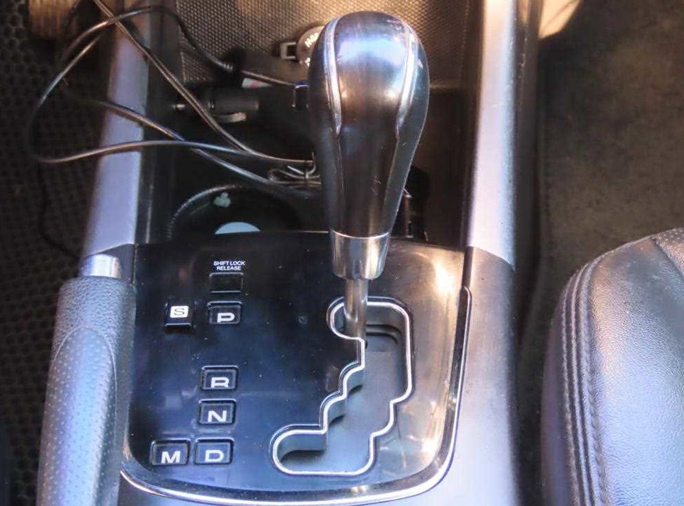 KG모빌리티(쌍용)  코란도 2WD 2.0 CVT 사진 16