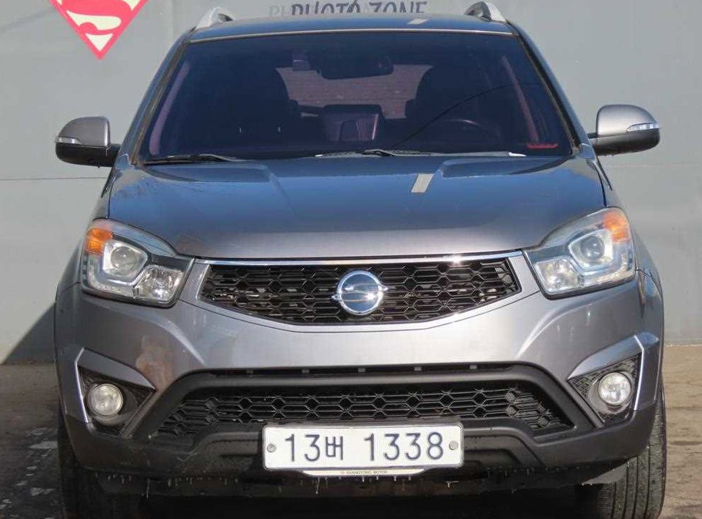 KG모빌리티(쌍용)  코란도 2WD 2.0 CVT 사진 2