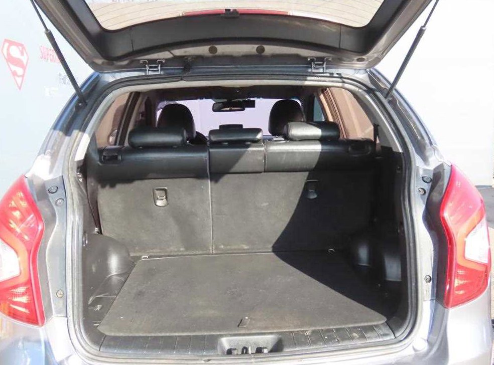KG모빌리티(쌍용)  코란도 2WD 2.0 CVT 사진 5