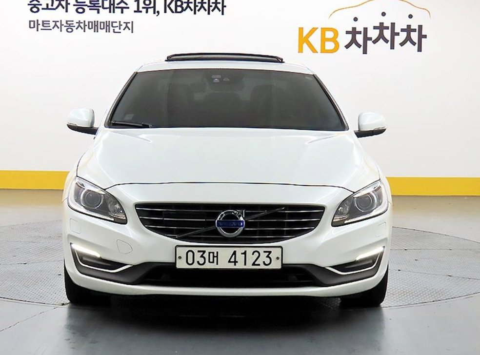 볼보 S60 D4