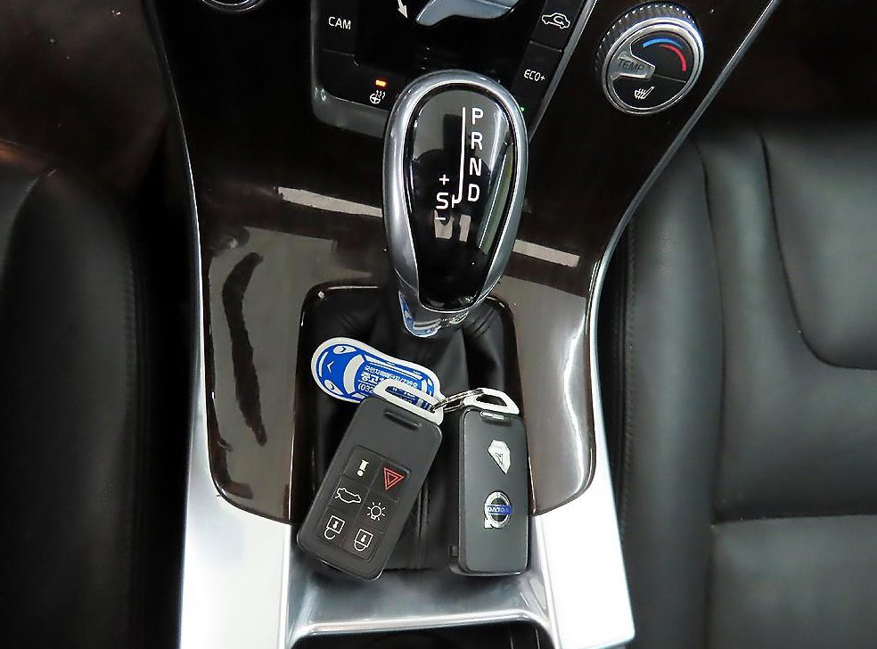 볼보 S60 D4 사진 10