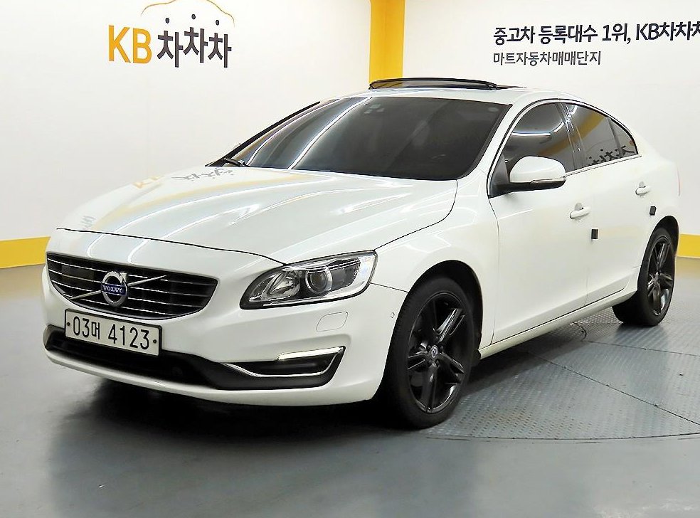 볼보 S60 D4 사진 2