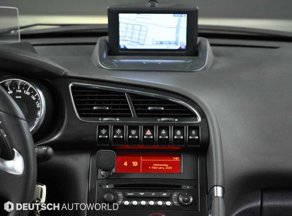 푸조 3008 1.6 e-HDI Active 사진 14