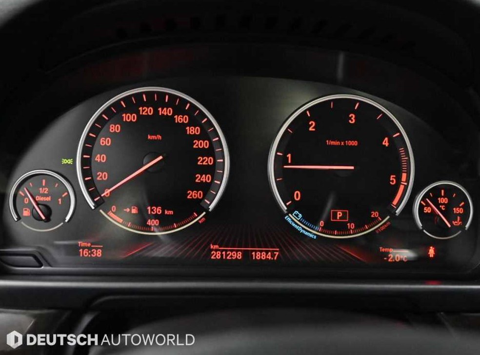 BMW 5시리즈 520d 사진 8