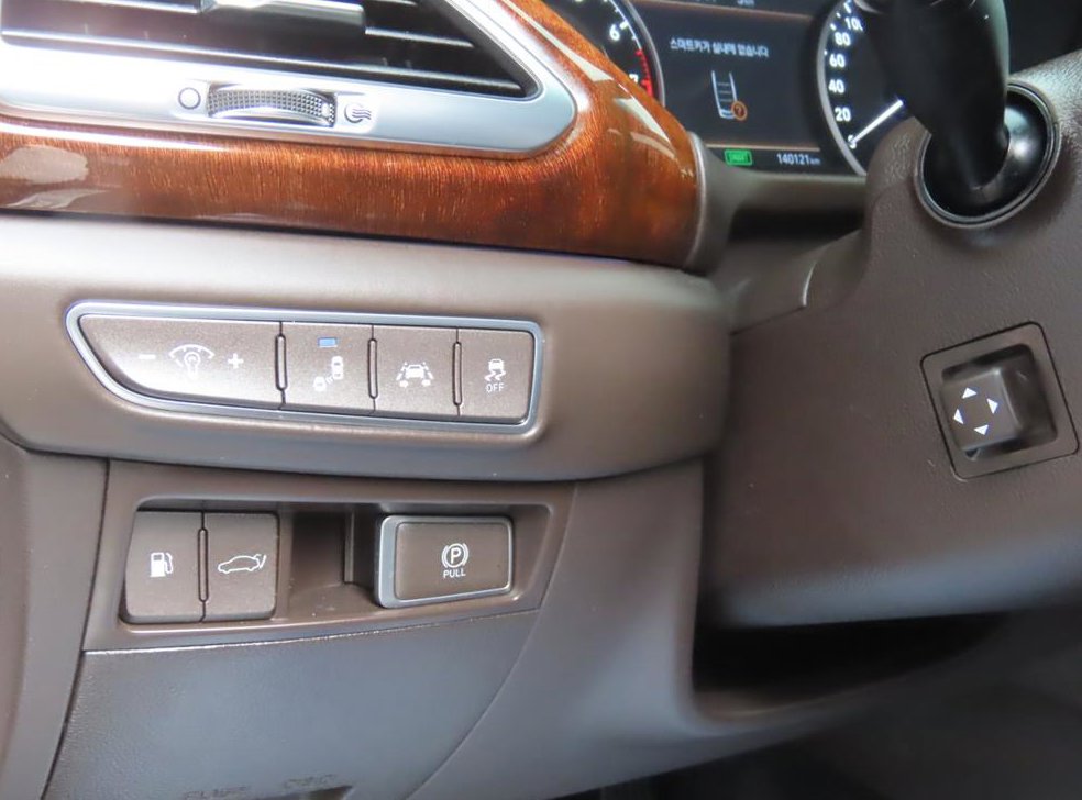제네시스 EQ900 5.0 GDI AWD 리무진 사진 17