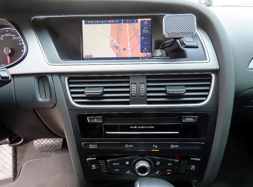 아우디 A4 30 TDI 사진 12