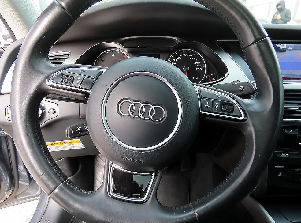 아우디 A4 30 TDI 사진 8