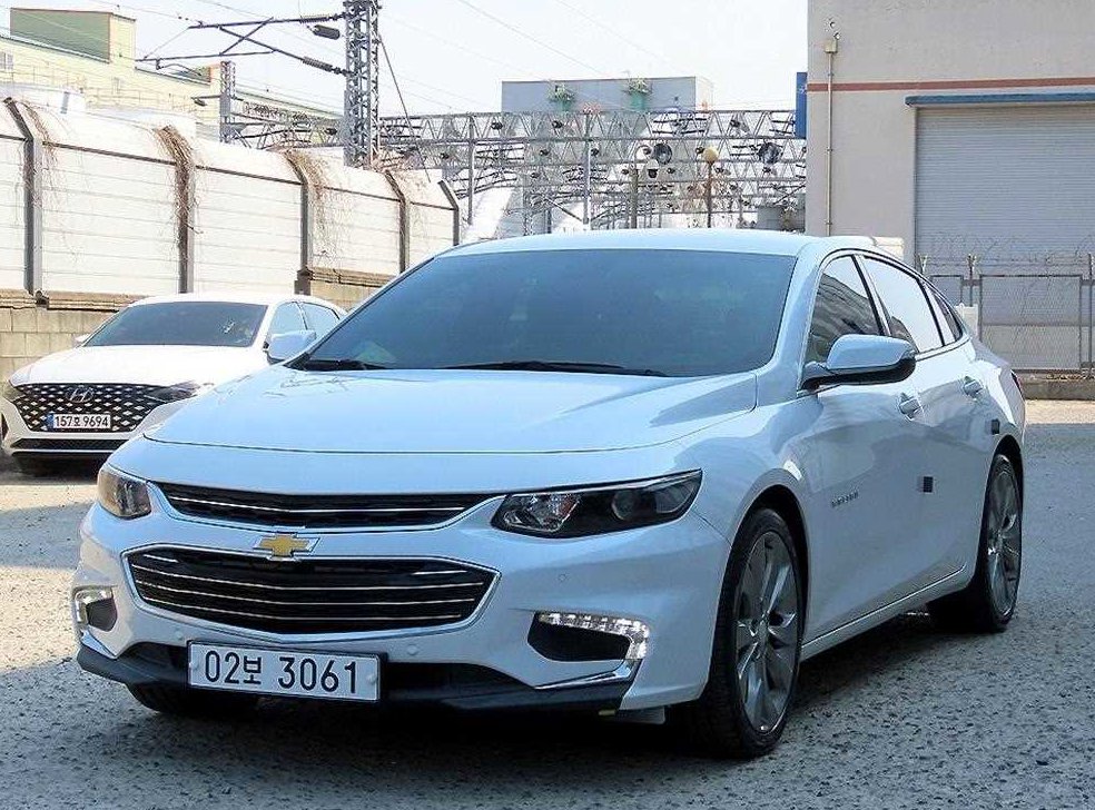 쉐보레 말리부 2.0 터보 LT 사진 2
