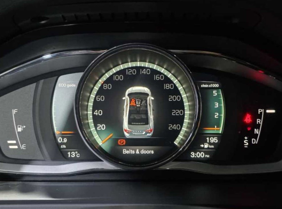 볼보 S60 D3 사진 18