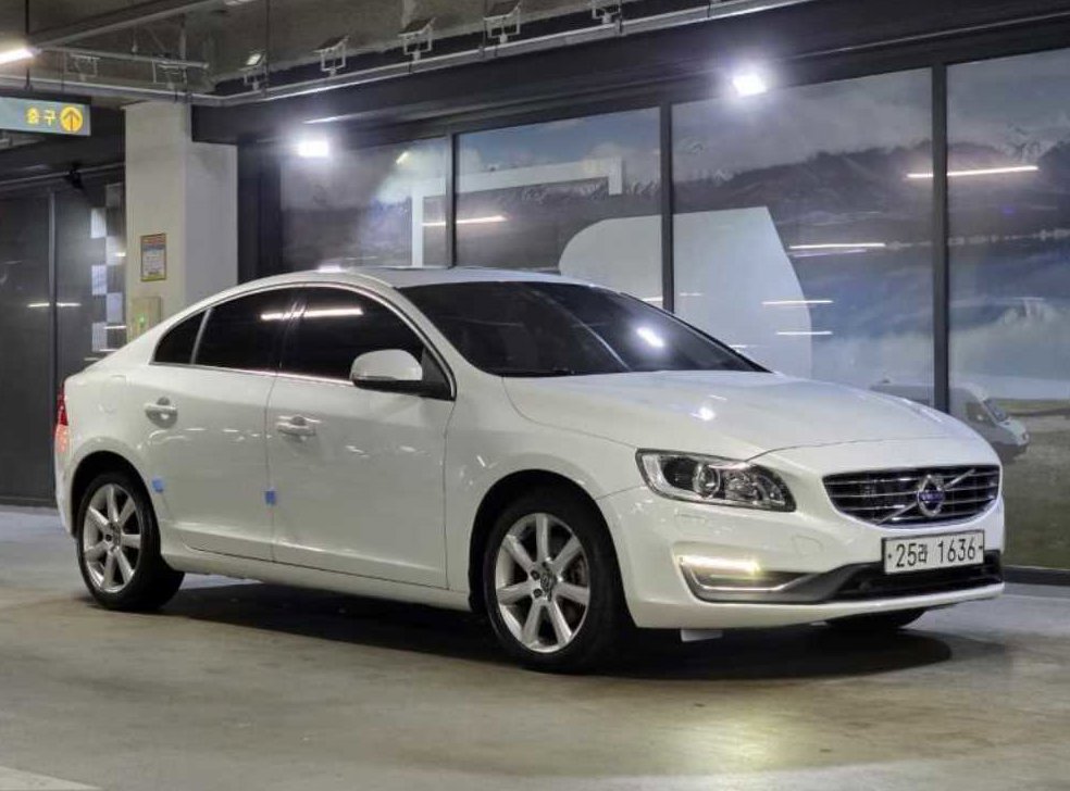 볼보 S60 D3 사진 2