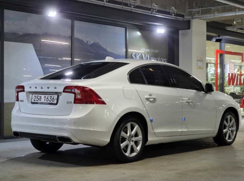 볼보 S60 D3 사진 3