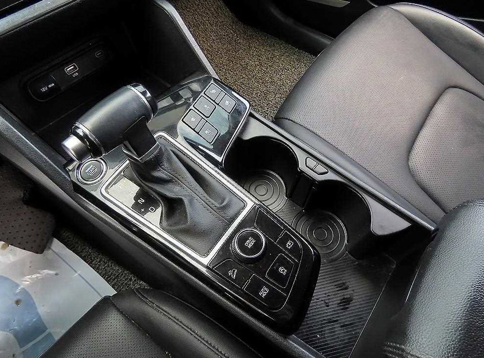 기아 스포티지 2.0 디젤 2WD 사진 10