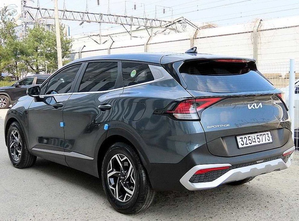 기아 스포티지 2.0 디젤 2WD 사진 3