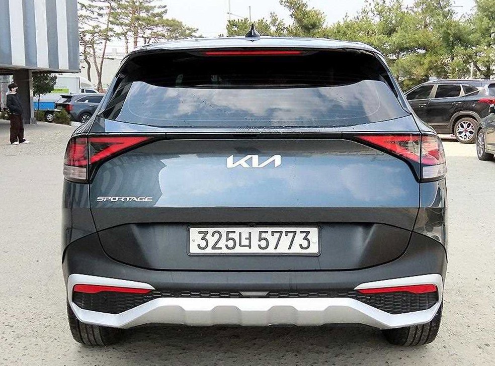 기아 스포티지 2.0 디젤 2WD 사진 4