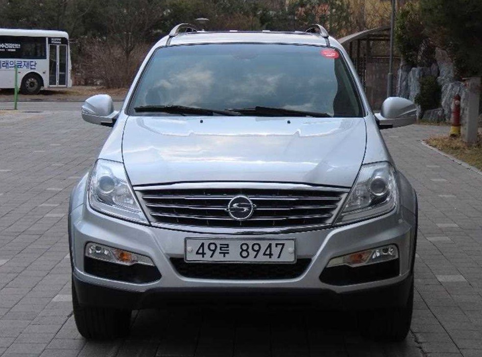 KG모빌리티(쌍용)  렉스턴 2.0  4WD RX7 사진 2