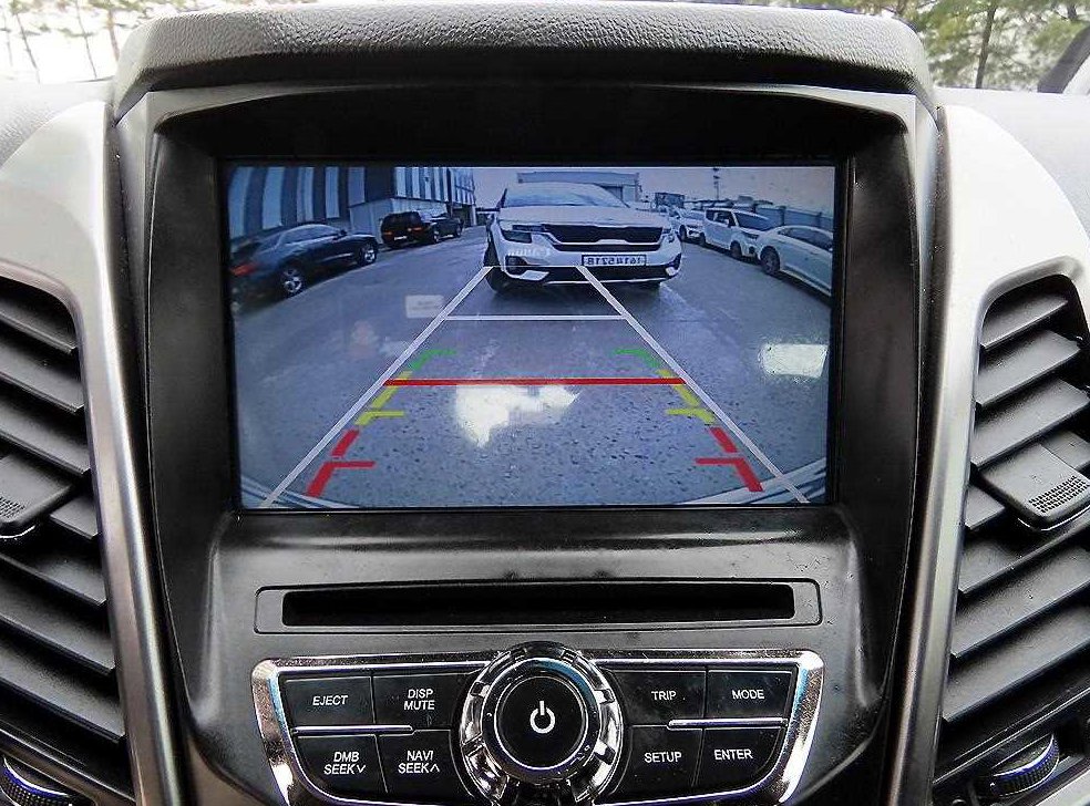 KG모빌리티(쌍용)  코란도 2WD 2.0 CVT 사진 15