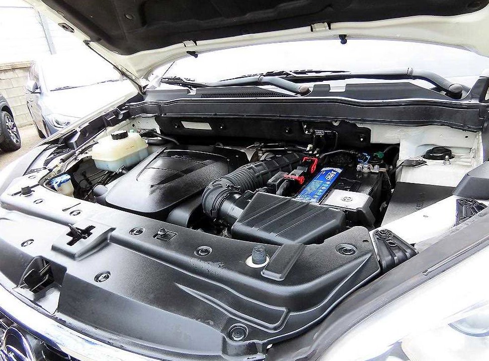 KG모빌리티(쌍용)  코란도 2WD 2.0 CVT 사진 18