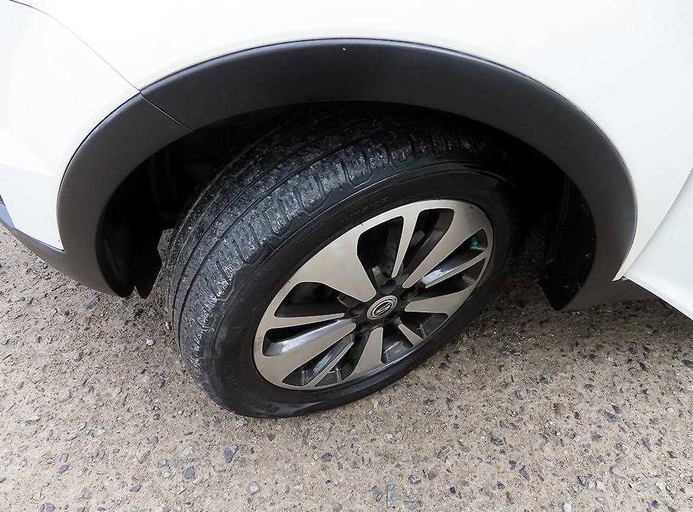 KG모빌리티(쌍용)  코란도 2WD 2.0 CVT 사진 19
