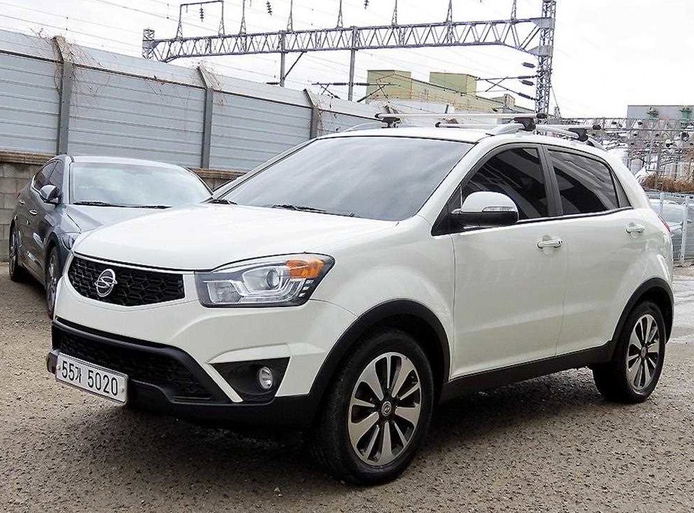 KG모빌리티(쌍용)  코란도 2WD 2.0 CVT 사진 2