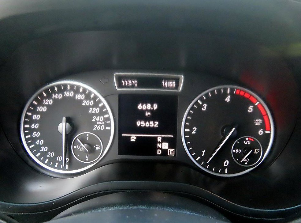 벤츠 B 클래스 (MY B) B200 CDI 사진 9
