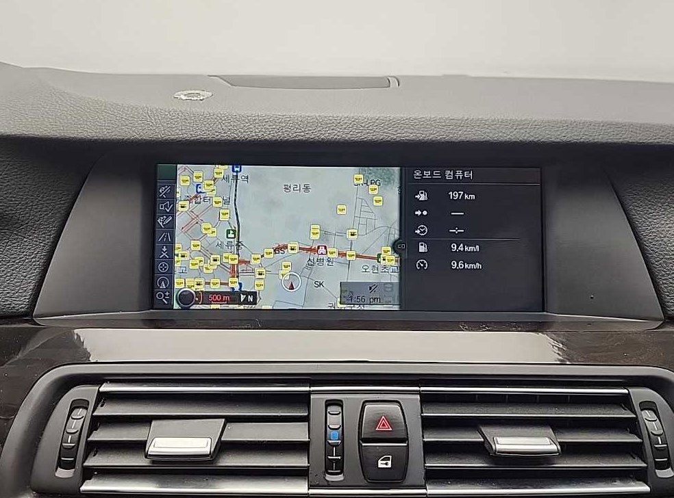 BMW 5시리즈 520d 사진 15