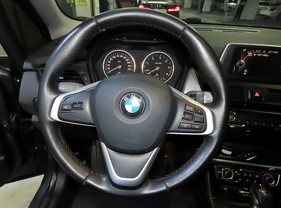 BMW 2시리즈 조이 사진 8