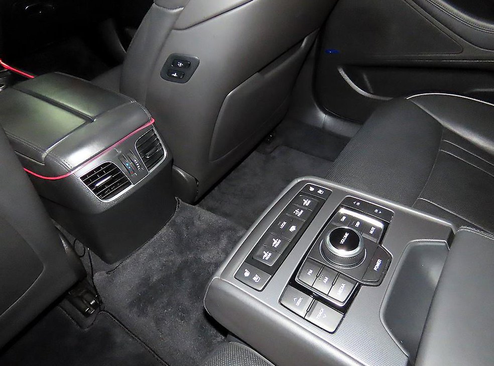현대 제네시스 G330 프리미엄 AWD 사진 18