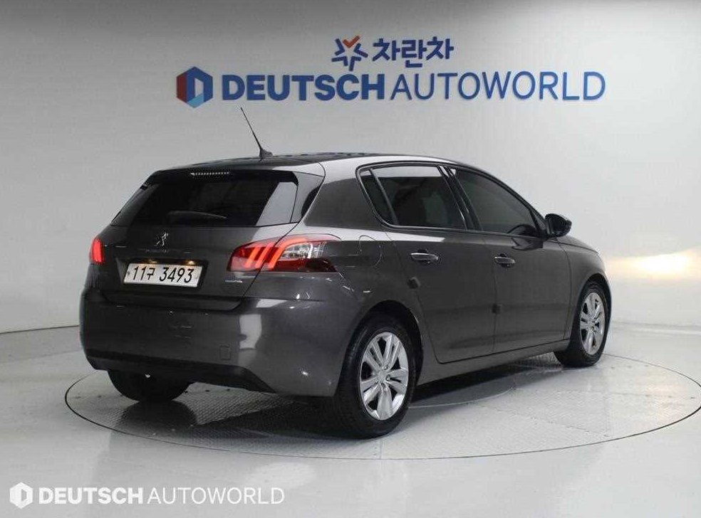 푸조 308 1.6 BlueHDi 악티브 사진 2