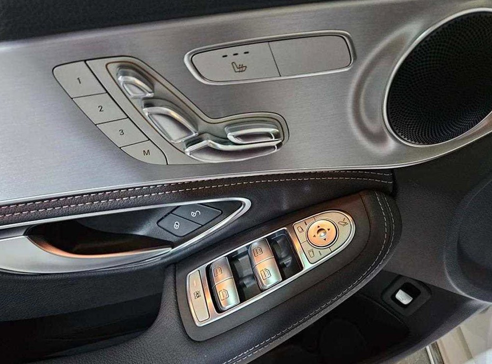 벤츠 C 클래스 C200 사진 12