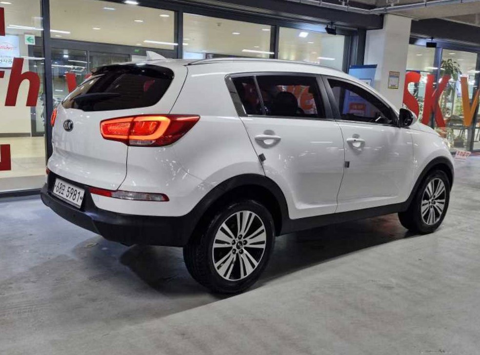 기아 스포티지 디젤 2WD 트렌디 사진 4