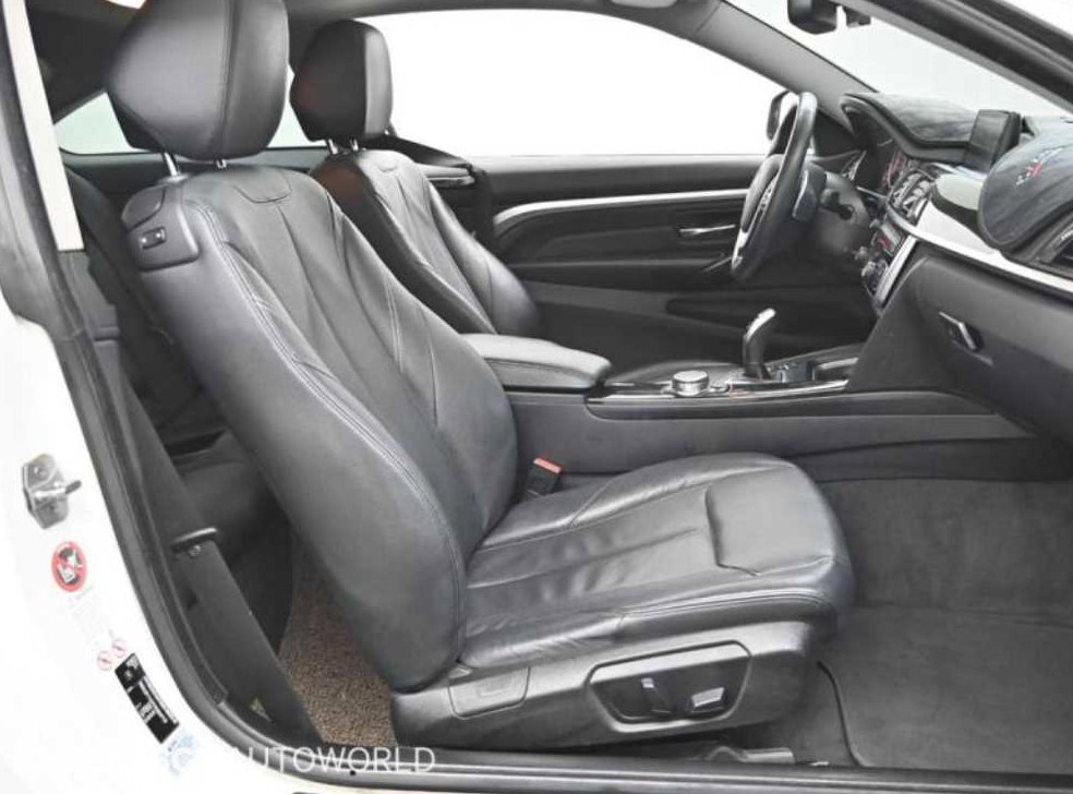 BMW 4시리즈 420d 쿠페 럭셔리 사진 10