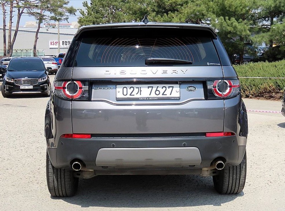 랜드로버 디스커버리 스포츠 2.0 TD4 SE 사진 4
