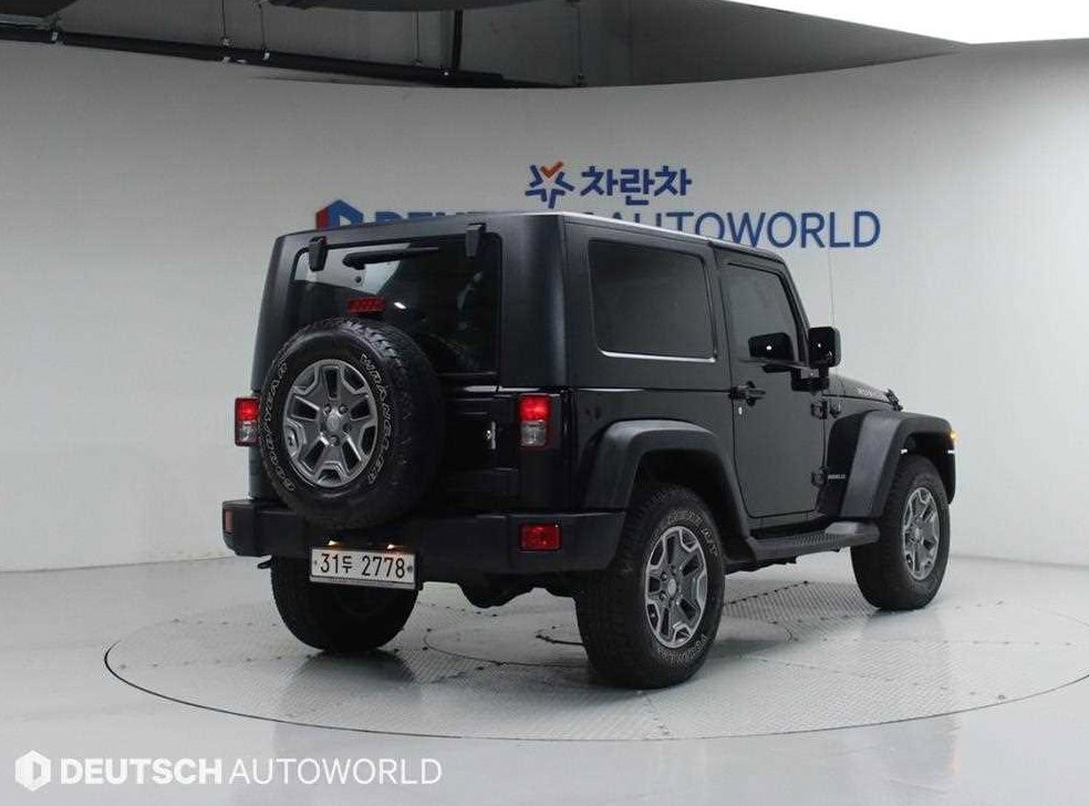 지프 랭글러 2.8 루비콘 2DR 사진 2