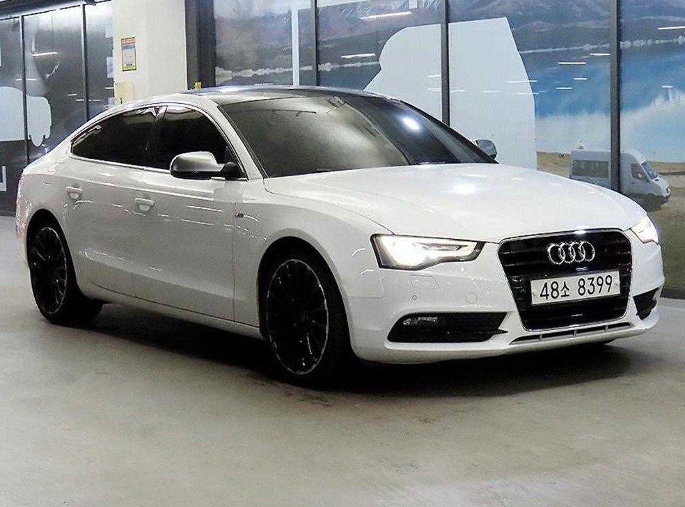 아우디 A5 35 TDI 콰트로 스포츠백