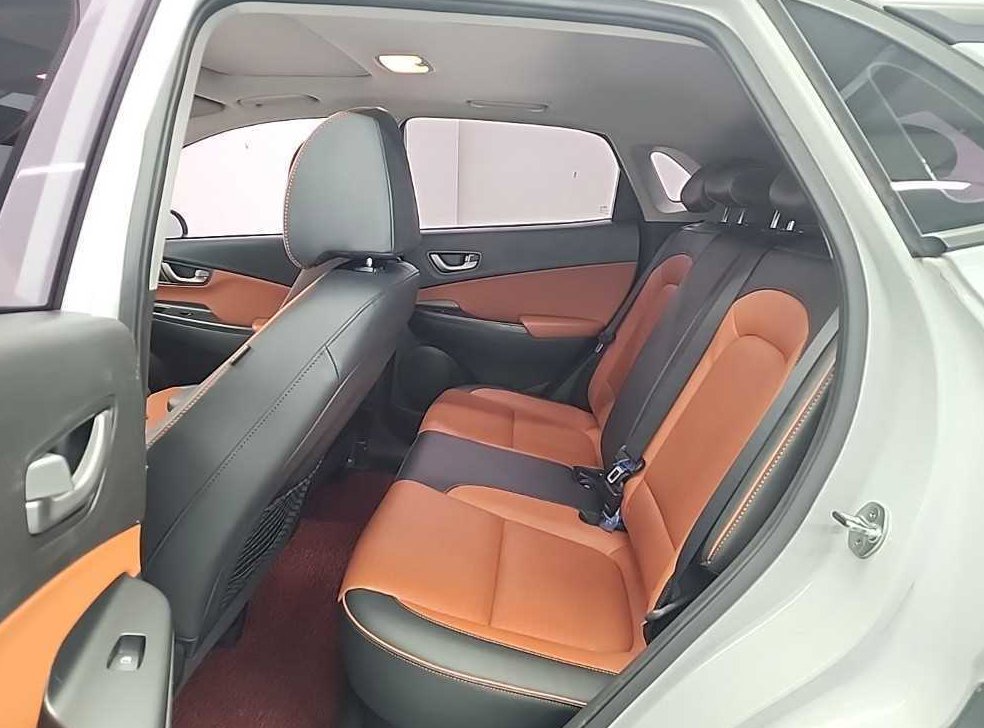 현대 코나 디젤 1.6 2WD 사진 12