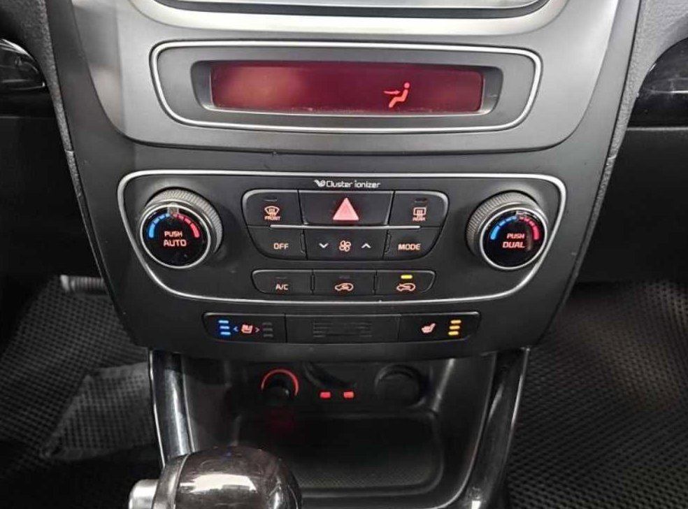 기아 쏘렌토 2WD 2.0 TLX 사진 10
