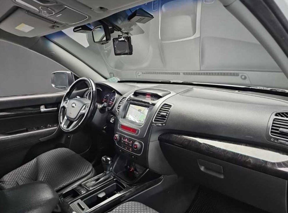 기아 쏘렌토 2WD 2.0 TLX 사진 16