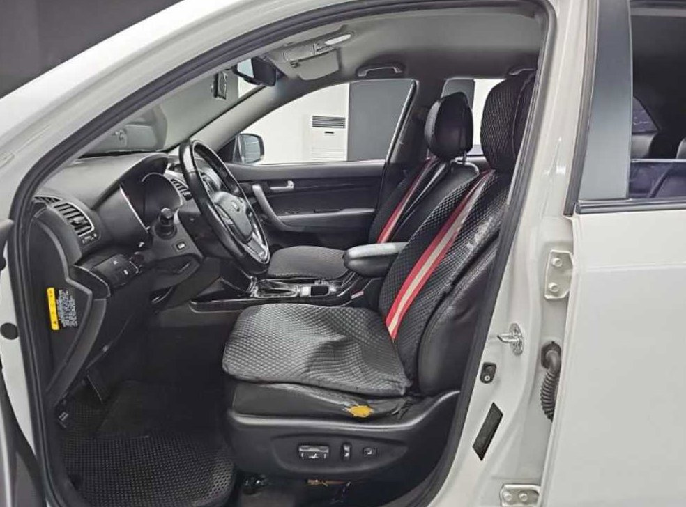기아 쏘렌토 2WD 2.0 TLX 사진 18