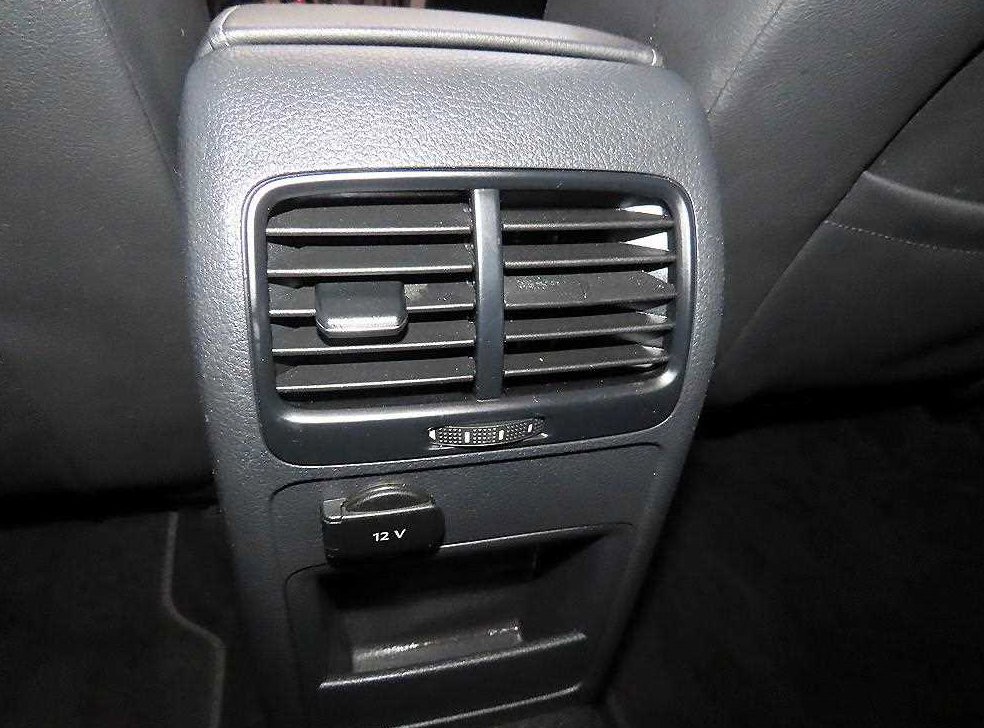 폭스바겐 제타 2.0 TDI 블루모션 사진 16