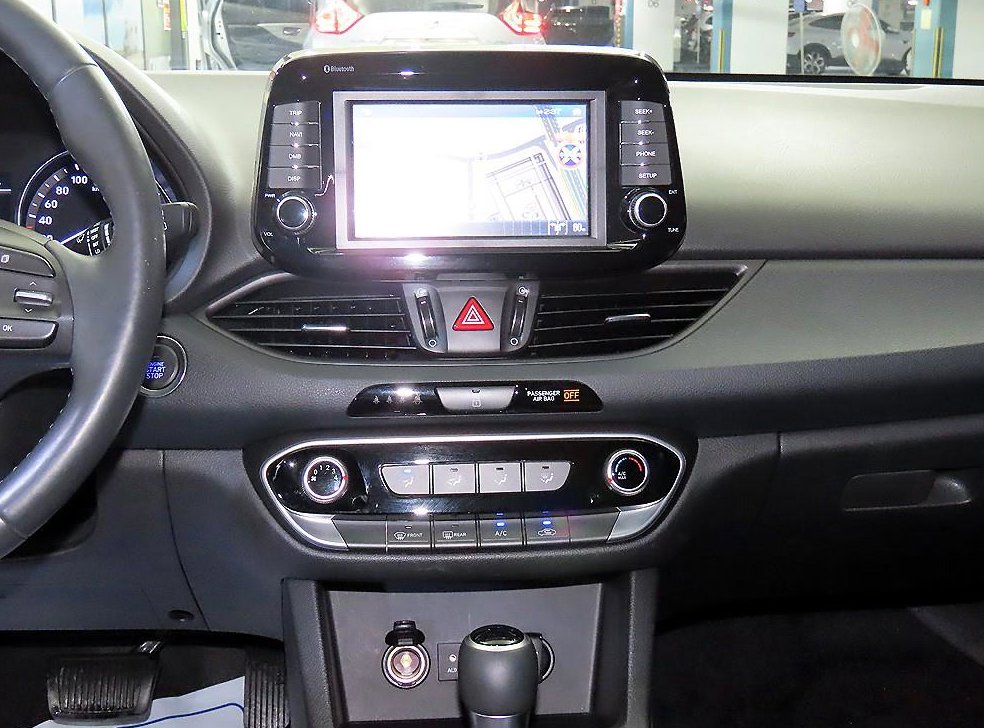 현대 i30 1.4 터보 사진 11