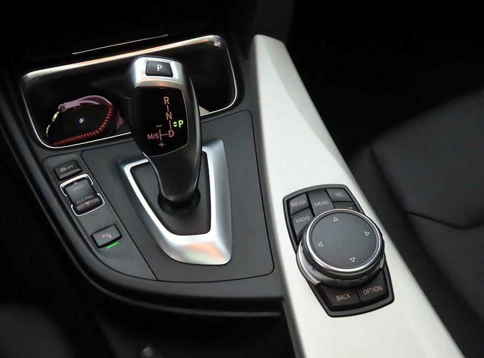 BMW 3시리즈 320d ED에디션 사진 10