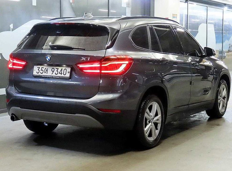 BMW X1 xDrive 18d 사진 4