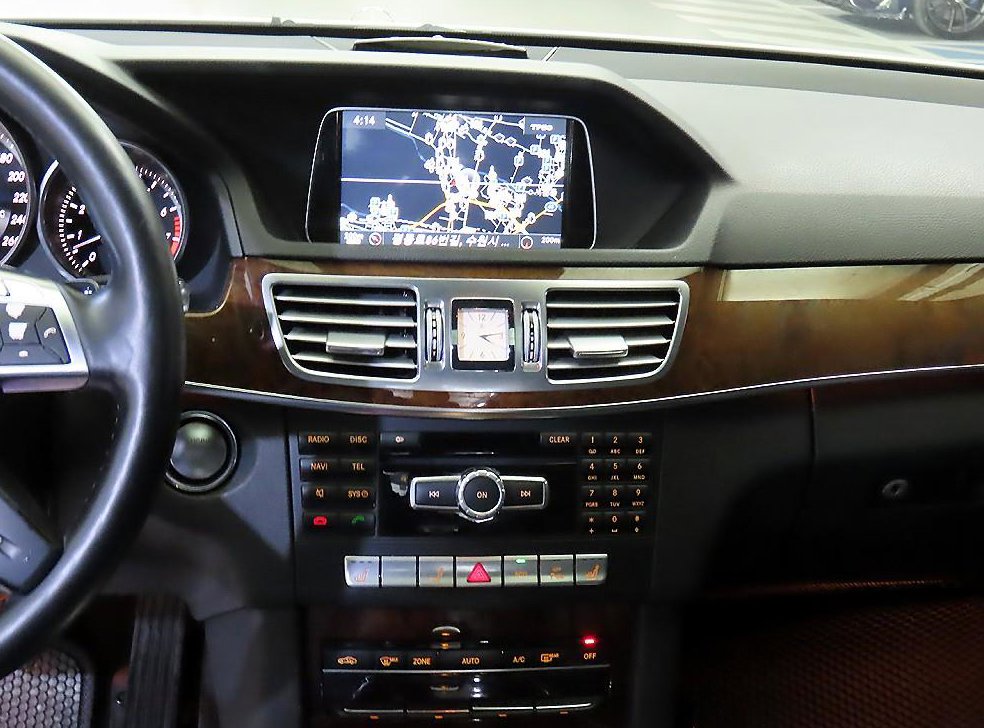 벤츠 E 클래스 E300 엘레강스 사진 11