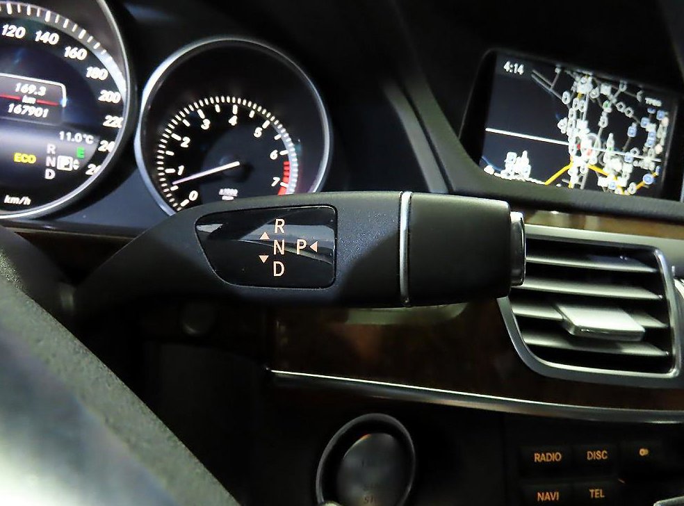 벤츠 E 클래스 E300 엘레강스 사진 12