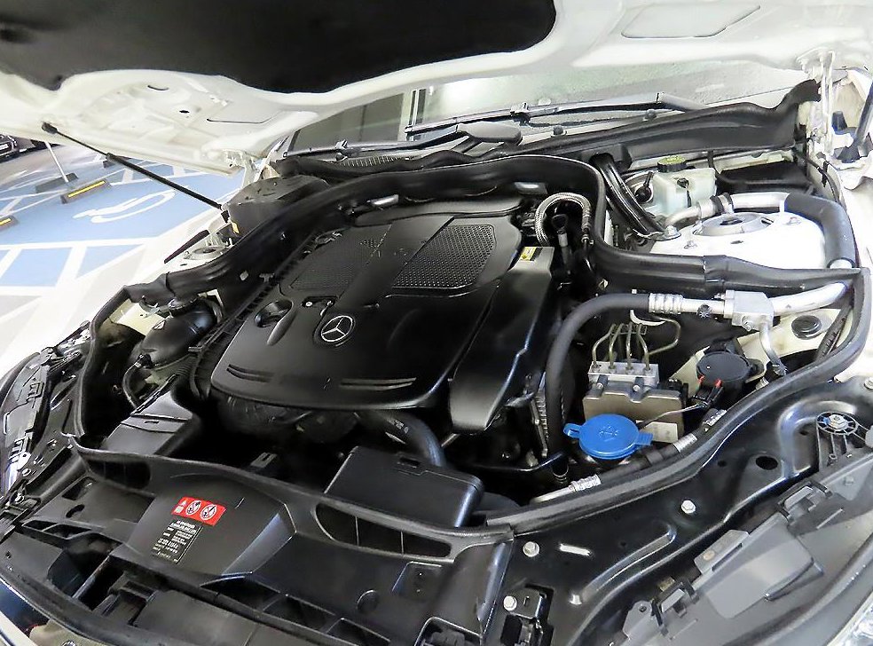 벤츠 E 클래스 E300 엘레강스 사진 19